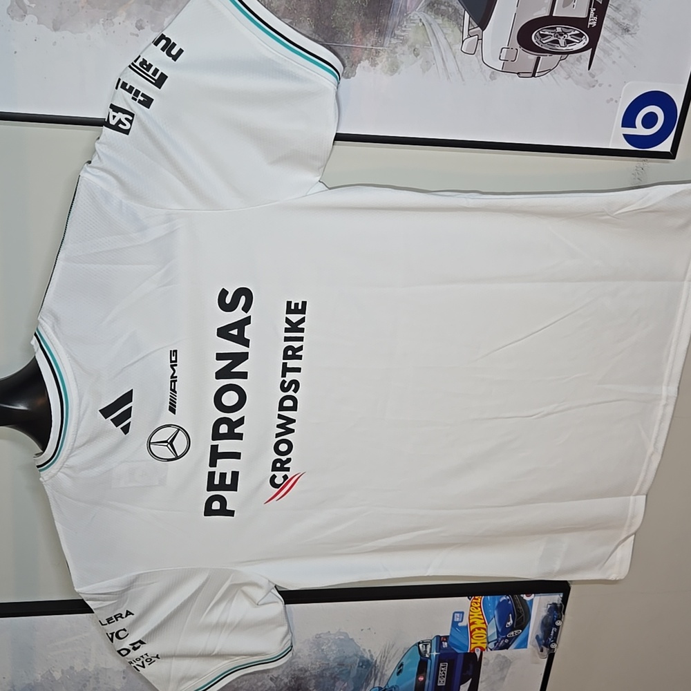 XL Mercedes AMG Petronas Formula 1 Racing Fan Jersey - Picture 7 of 9